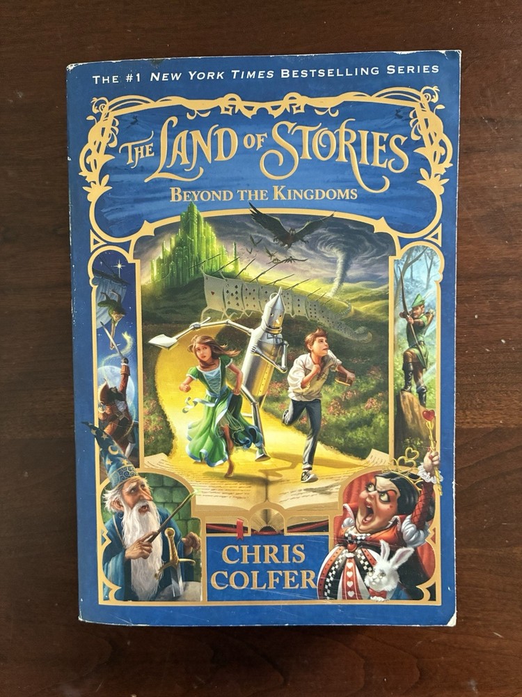 Land of Stories: Beyond the Kingdoms by Chris Colfer (2016, Trade Paperback)