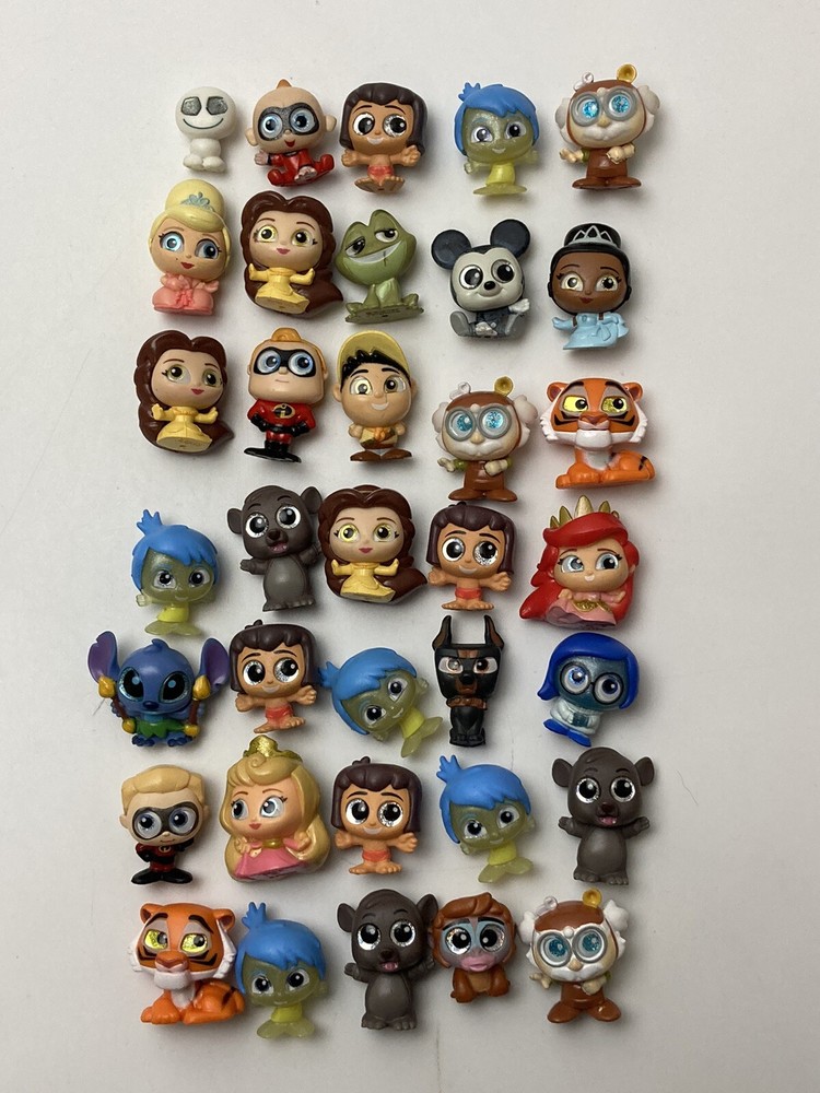 Disney Doorables Lot Of 35