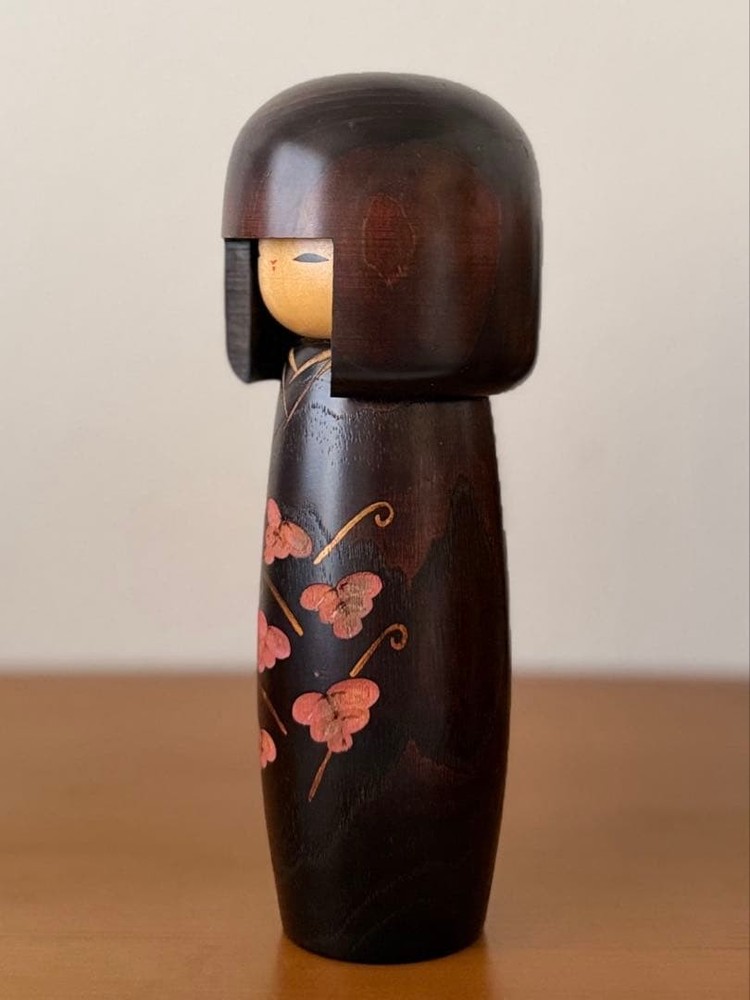 Okamoto Usaburo Kokeshi Doll Black Wood with Plum Pattern 19.5cm