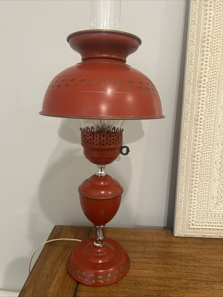 Toleware Vintage Metal Table Lamp -Works -  Red With Gold Accents 20 inches tall