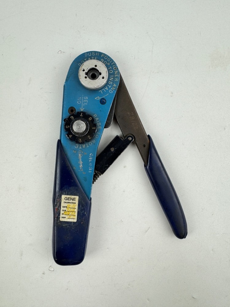 Daniels Manufacturing DMC AFM8 M22520/2-01 Crimping Tool