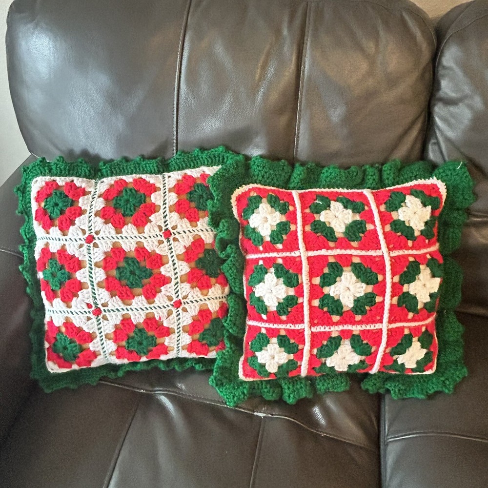 Vintage Set Of 2 Granny Square Crochet Throw Pillows Christmas Red Green White