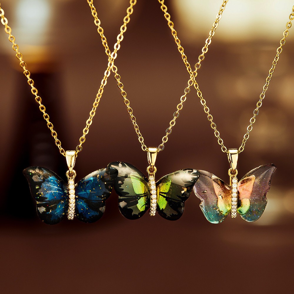 Women Choker Necklace Gold Plated O Chain Butterfly Pendant Delicate Girl Gift