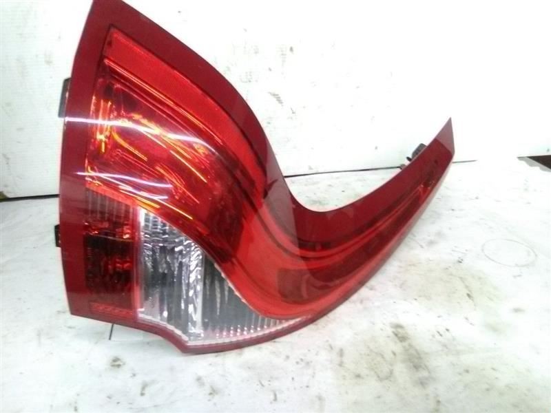Volvo XC60 2014-2017 Left Driver Side Tail Light Lens Assembly