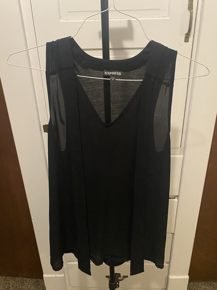 Express Women's Size Small Black Sleeveless Top V Neck