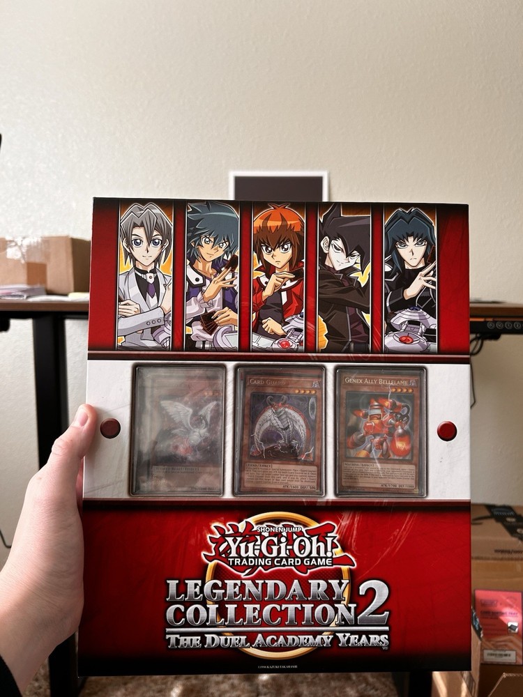 Joeys World Legendary Collection 2 Card Binder for Trading Cards