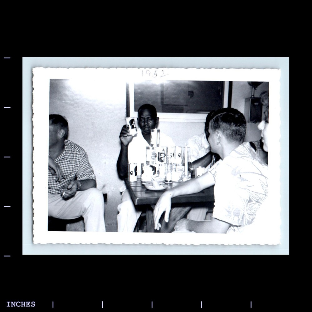 Old Vintage Photo BLACK AFRICAN AMERICAN MAN DRINKING BEER 1952