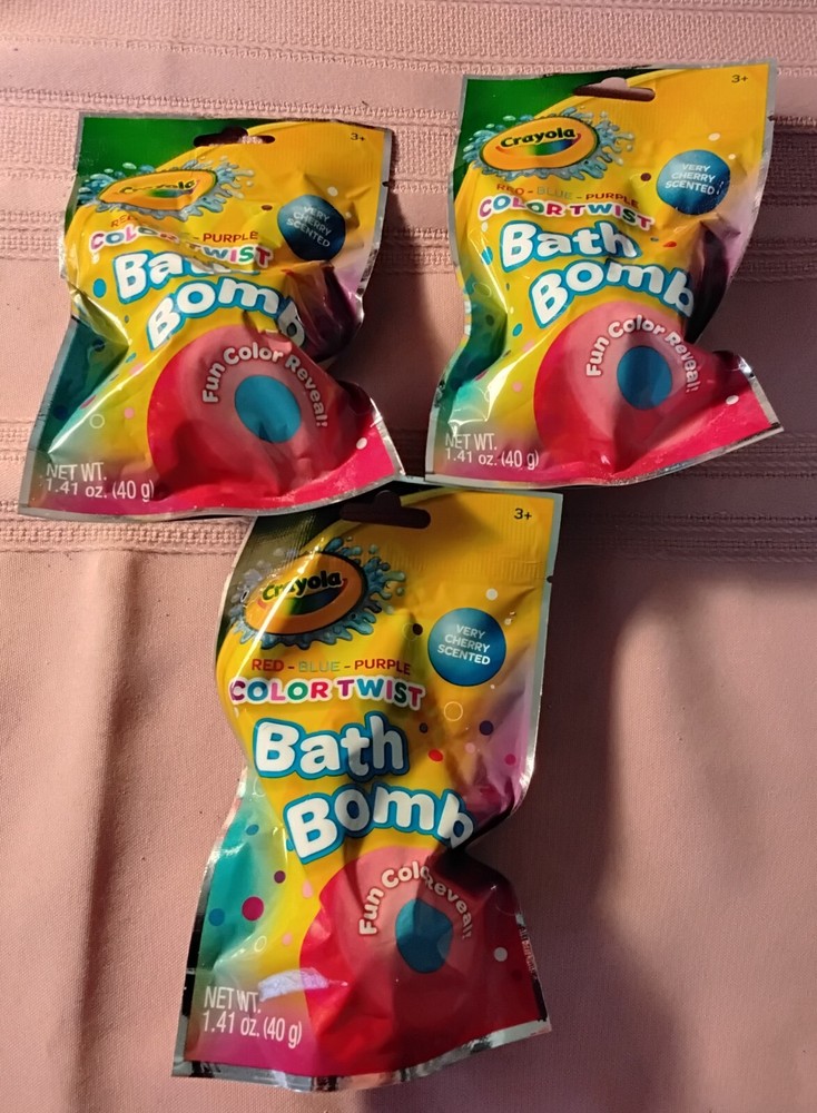 Crayola Bath Time Set 12  Bath Bombs, Bath Drops, Bath Dust And Bath Confetti