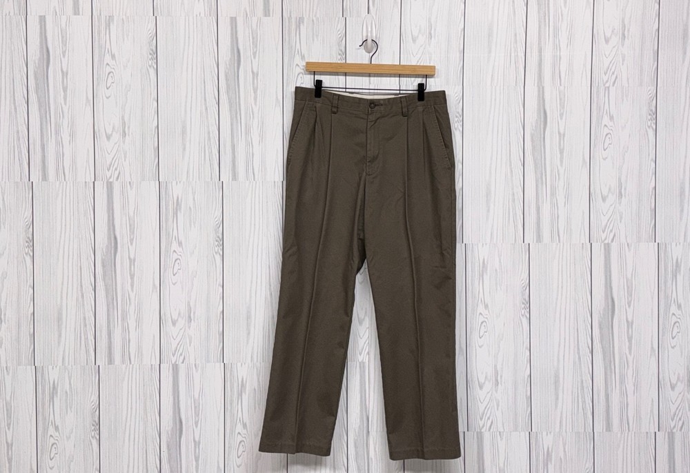 Dockers pants mens size 32x28 straight leg D3 regular fit khaki brown cotton