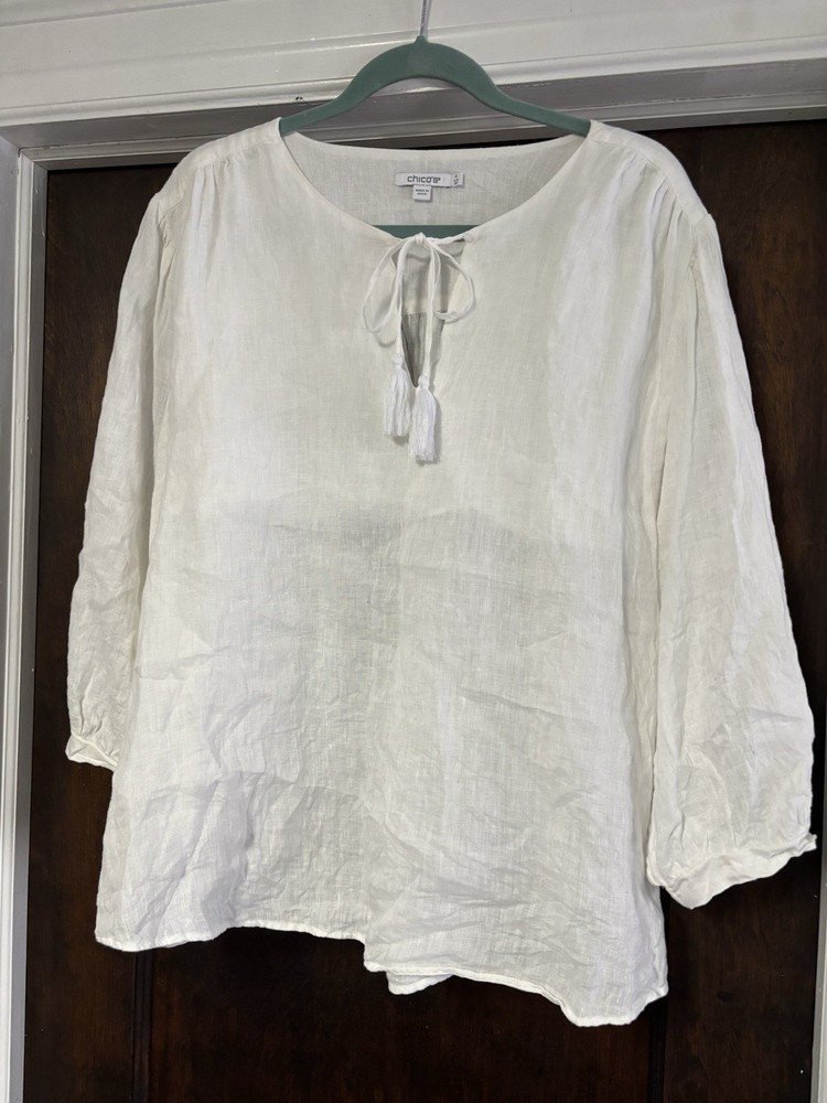 Timeless classic Chico's 100% Linen Top size 4 Tassel 3/4 Sleeve Peasant blouse