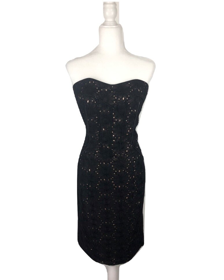 Women's NWT Badgley Mischka Black Floral Eyelet Strapless Dress Size 12