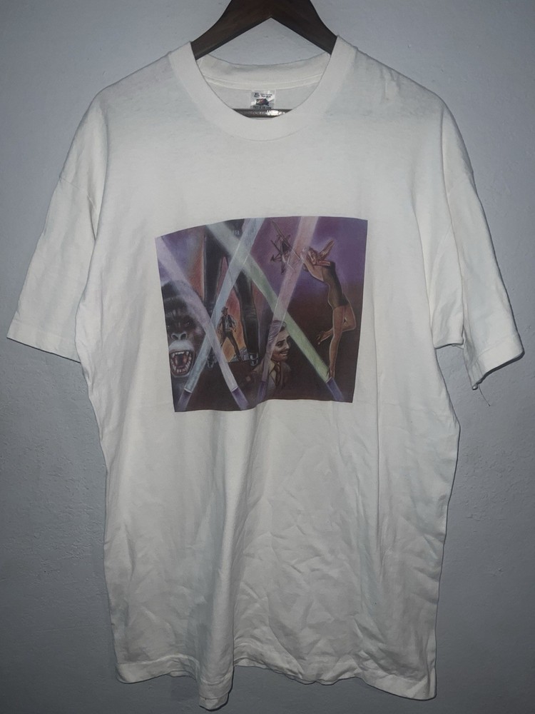 Vintage 90s Hollywood movies Clint Eastwood King Kong Marilyn Monroe cartoon tee