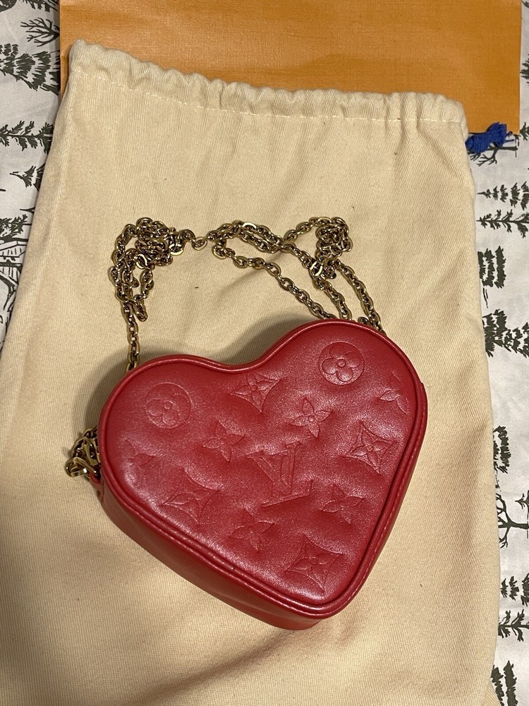 Louis Vuitton Heart On Chain Purse
