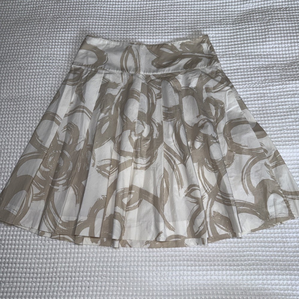 Banana Republic Women's A Line Pleated Skirt White Beige Size 0 100% Cotton