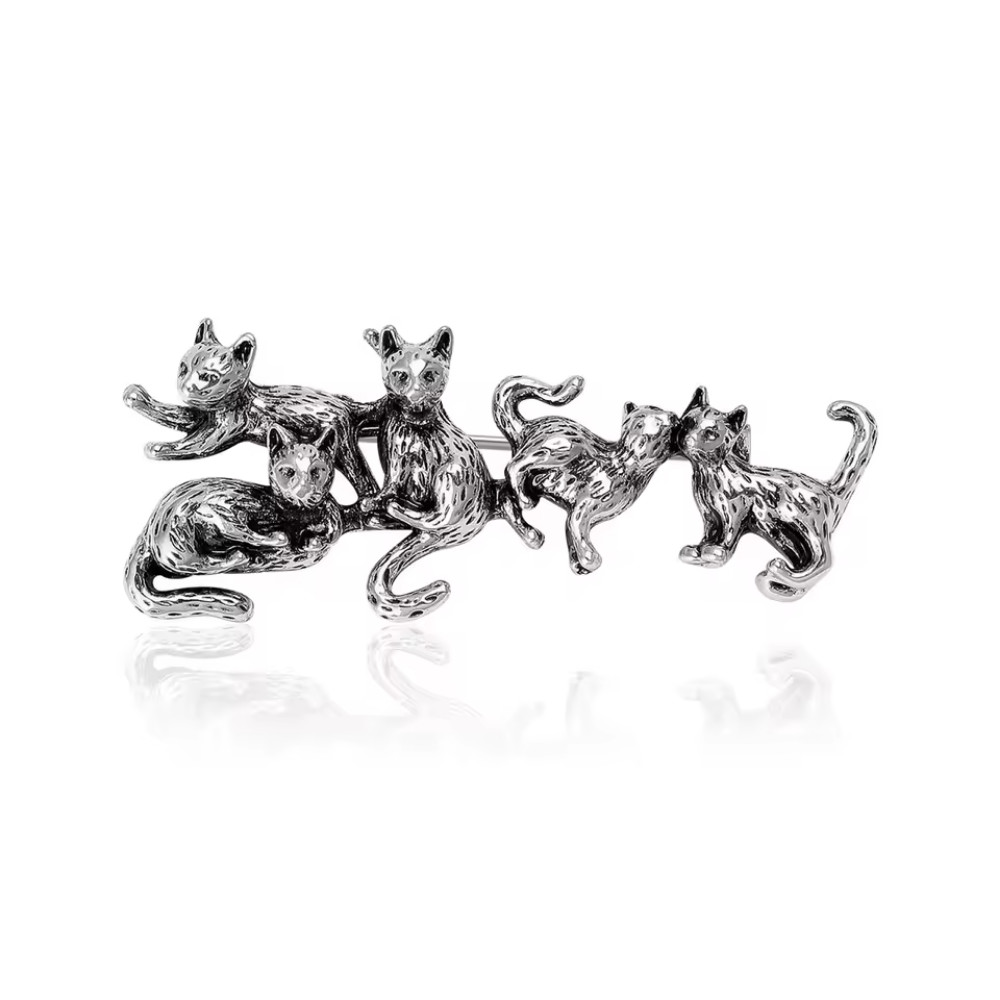 Vintage Style Cat Family Brooch Silver Tone Alloy Pin Cute Animal Jewelry Gift