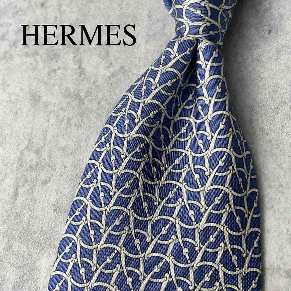 HERMES Necktie Tie Navy 100% Silk Made in France All over horse bit pattern Used
