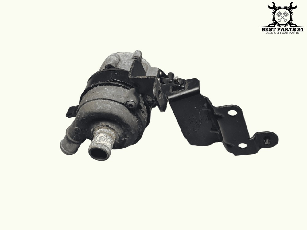 OEM  Audi Q7 3.0l 2017 - 2019 Engine Coolant Auxiliary Water Pump W/ Bracket