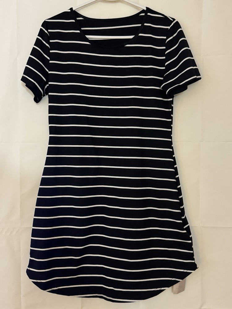 Emery Rose Womens Black Stripe Shift Dress  Size Large NWT