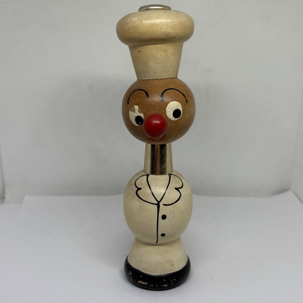 Vintage Chef Stacked Salt Pepper Shakers Made in Japan