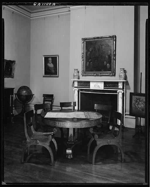 Photo:Savannah Georgia Telfair House Interior 1940s Fireplace Portraits