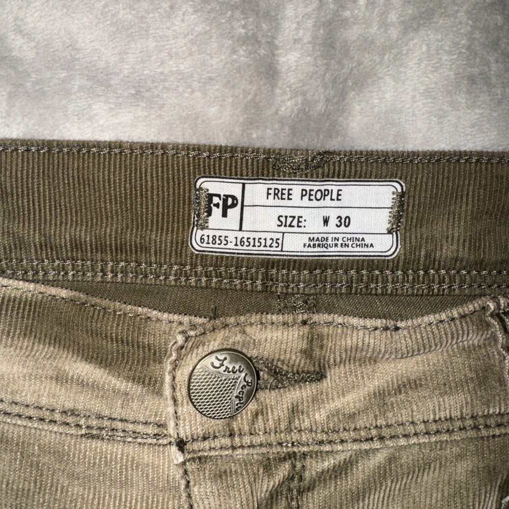 Free People Women’s Mauve Corduroy Skinny Pants Size 28 (30x31”) Low Rise EUC!