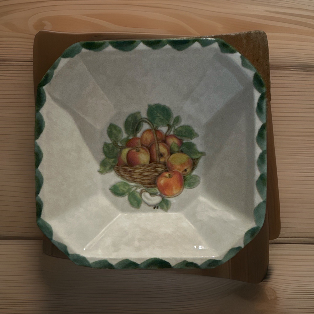 Made in Italy Ceramic Decorative Plate Fruit Basket Pattern Square Green Rim