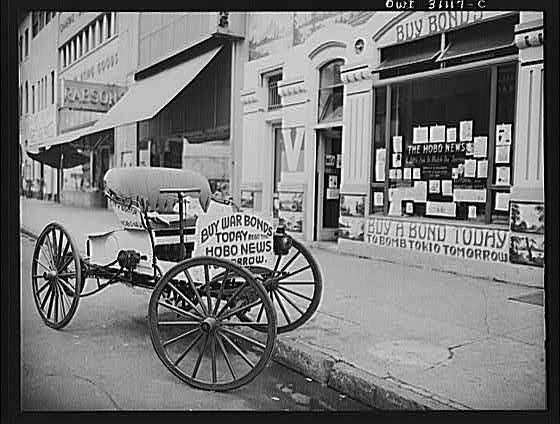 Photo:New York. Street scene on Fifty-second Street, New York