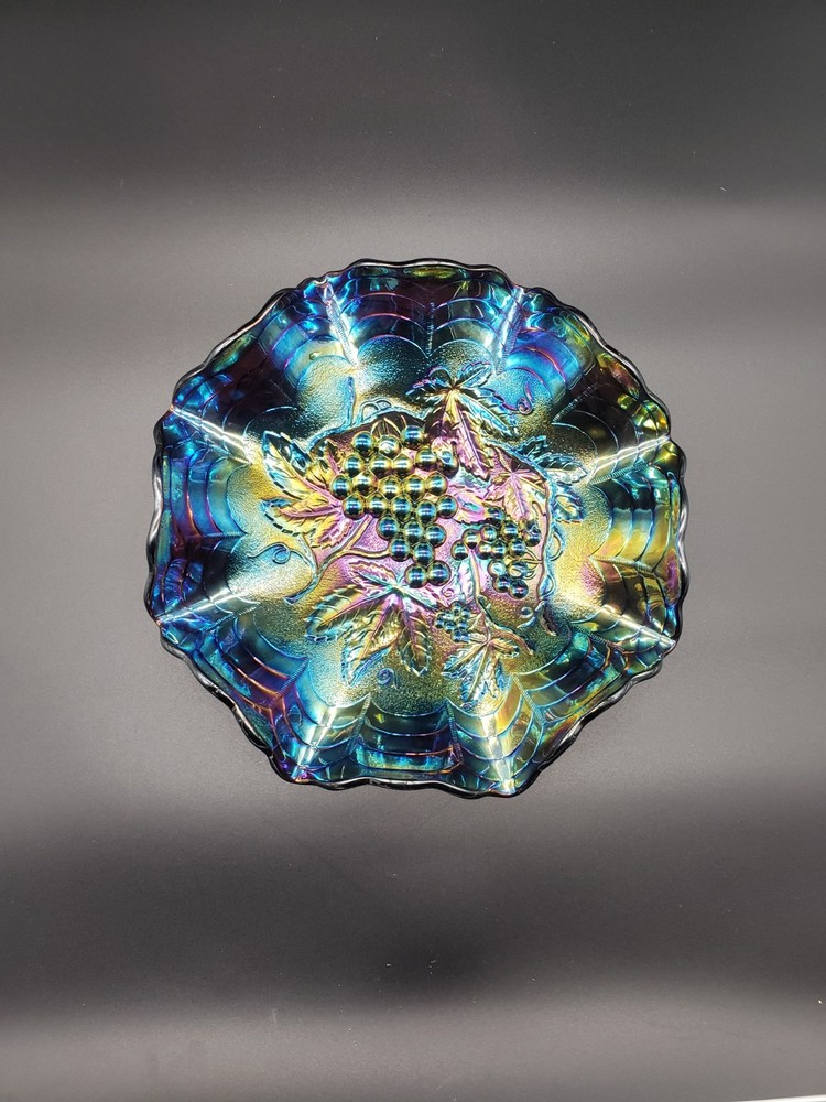 Imperial Glass Electric Amethyst Carnival Grape Pattern Plate