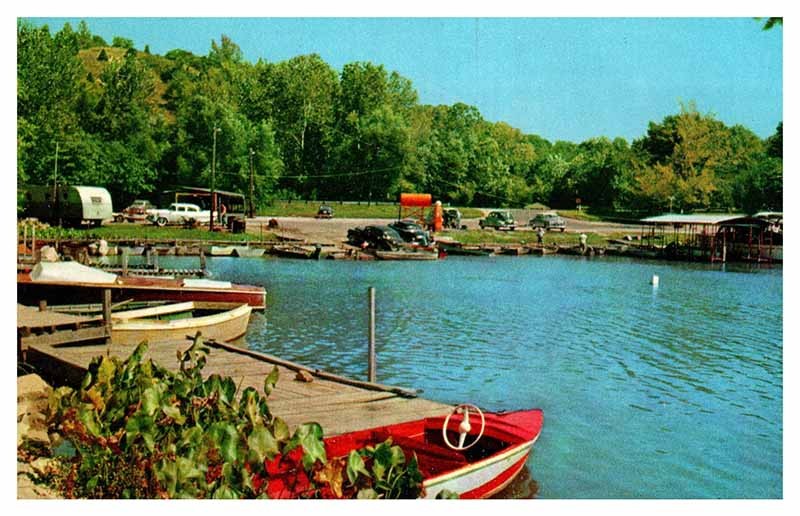 Postcard BOATS SCENE Grafton Illinois IL m/09 AT2004