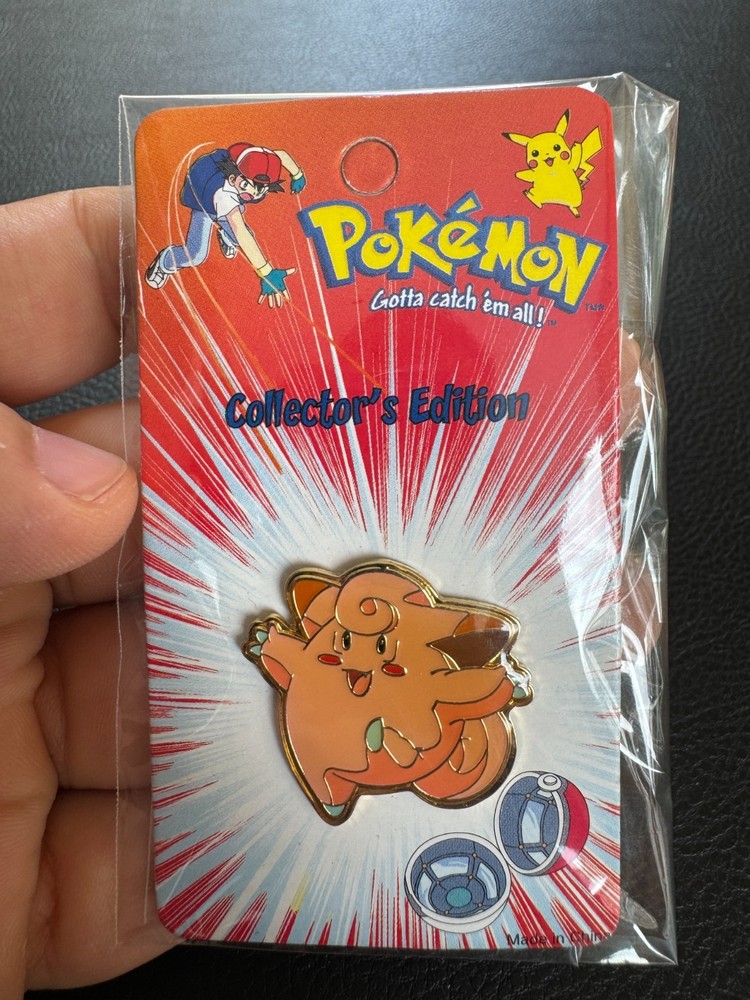 1999 Pokémon Clefairy Vintage Pin – UNPUNCHED – Nintendo Licensed