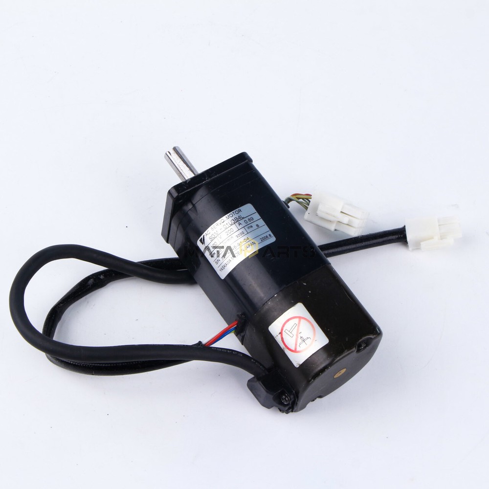 ONE Yaskawa Servo Motor SGM-01U3B4L USED