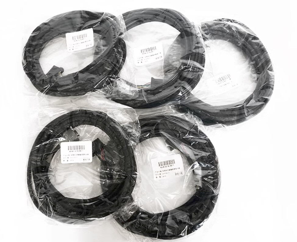 cable 6FX5002-2LE00-1BF0 NEW #F8