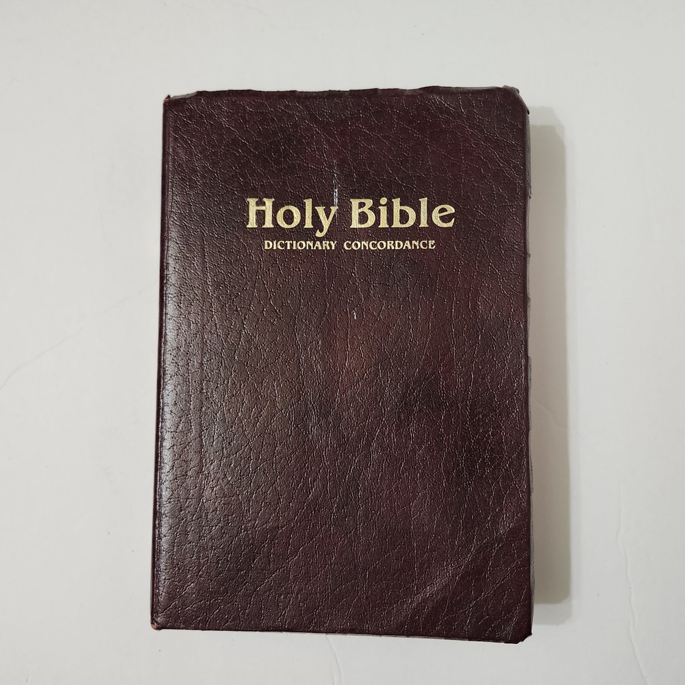 Holy Bible KJV 512BG Nelson Regency Red Letter Edition Dictionary Concordance