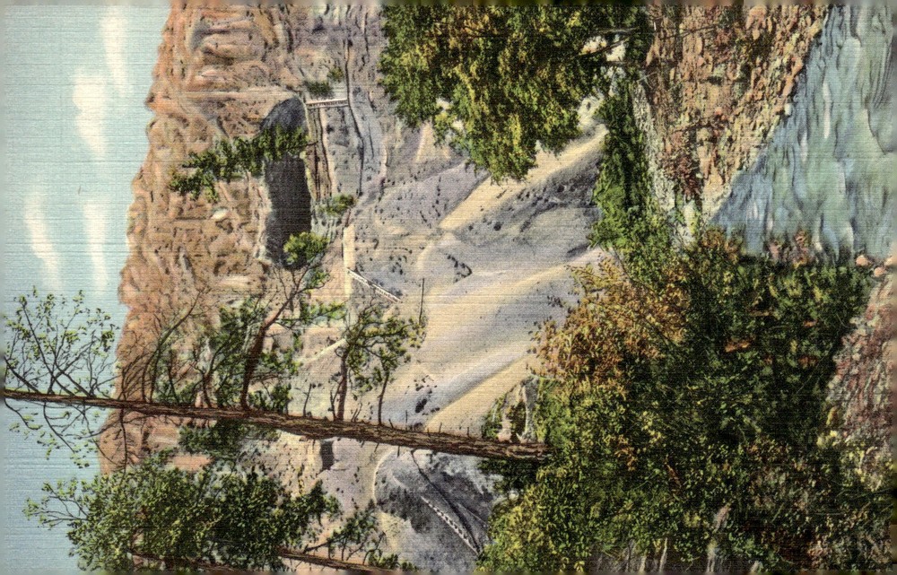 1935 Ceremonial Cave Canyon Rito de los Frijoles NM Linen Curt Teich Postcard