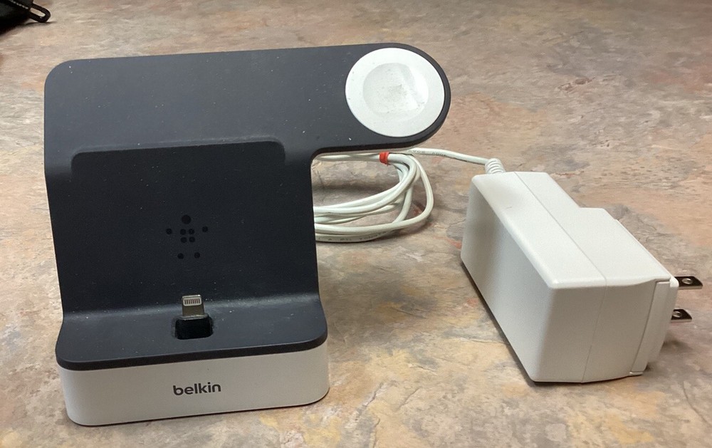 Belkin F8J200 White Powerhouse Charge Dock for Apple Watch iPhone