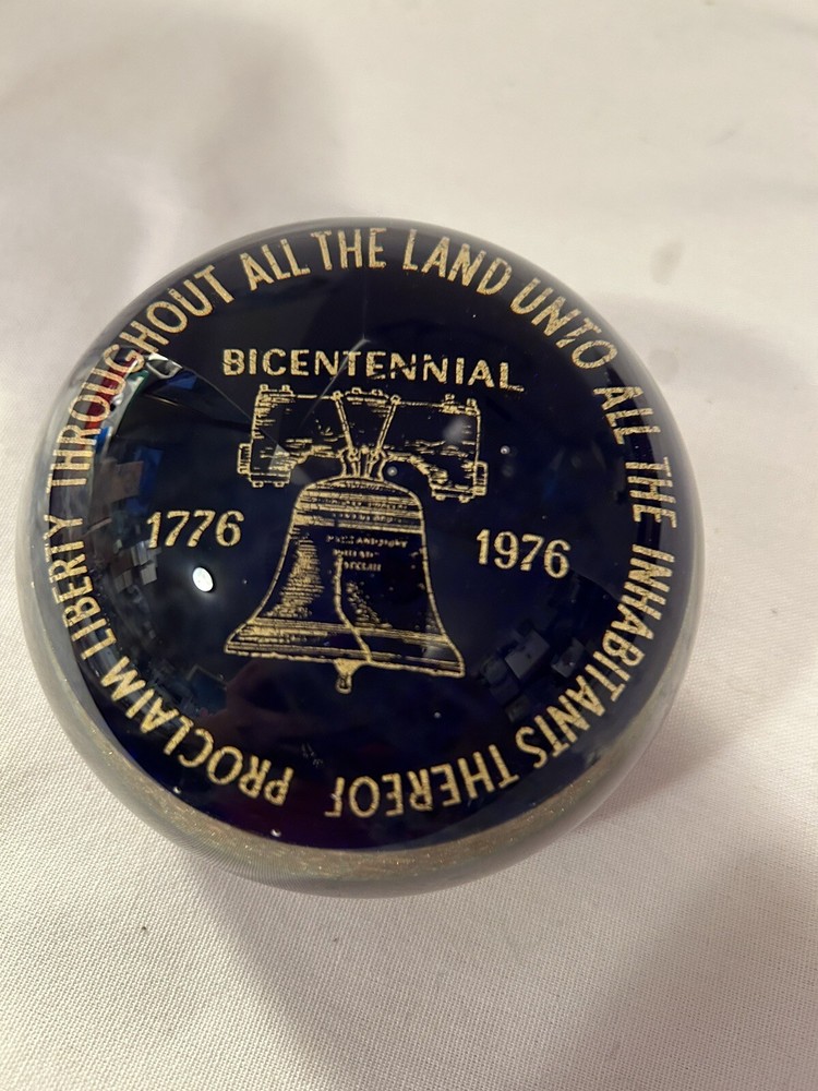 Murano-Vintage Magnum U.S. Bicentennial Commemorative Glass Paperweight