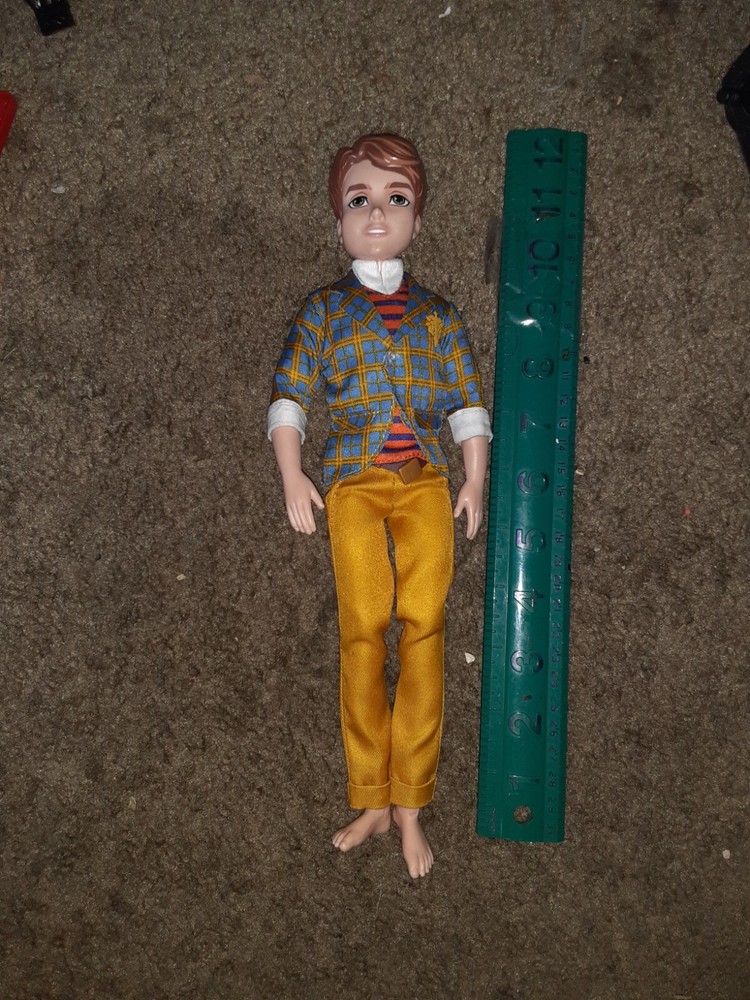 Disney Descendants Ben Auradon Prep Signature Boy Doll Hasbro no shoes or crown
