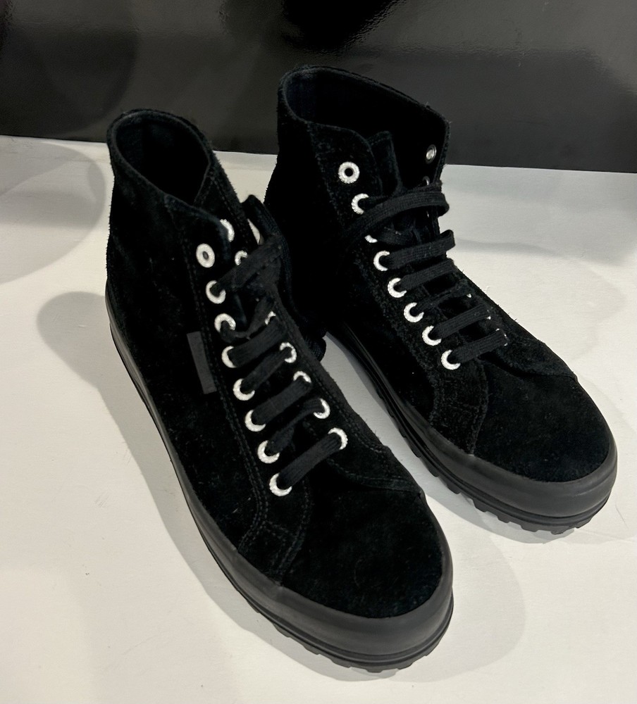 Superga High Top Platform Women’s Sz 9 / Men’s Sz 7.5 Black Suede Sneakers