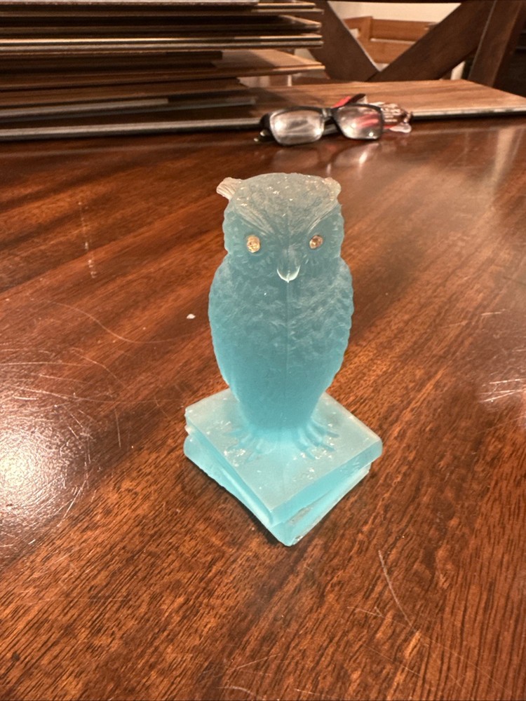 Vintage Westmoreland Blue Glass Owl With Eyes On Book Figurines 3.5