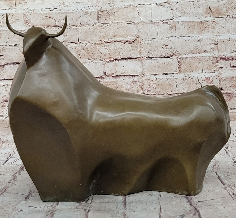 Signed and Sealed Botero Classic Animal Bull Artwork Genuine Sculpture Figurine