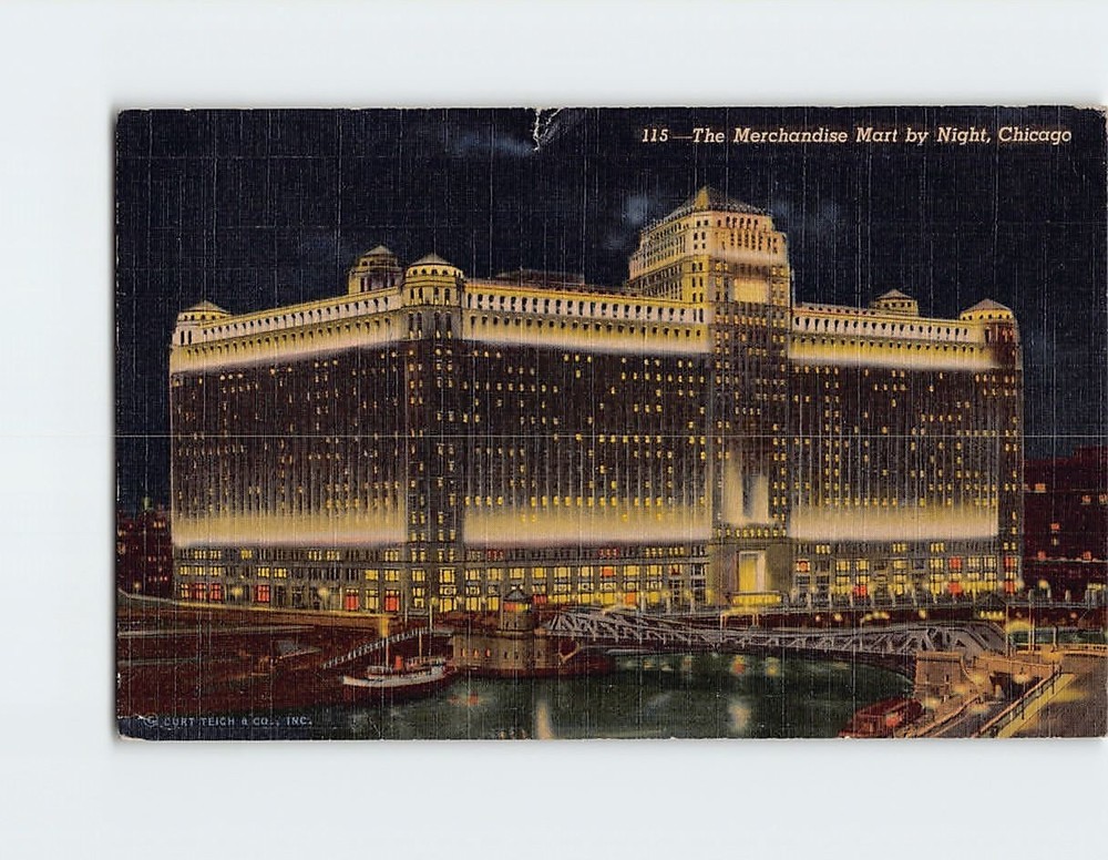 Postcard The Merchandise Mart by Night Chicago Illinois USA