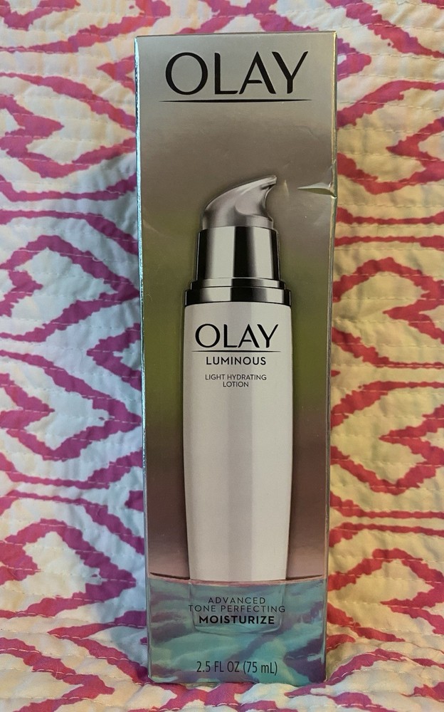 OLAY Luminous Light Hydrating Lotion Tone Perfecting Moisturizer 2.5 oz