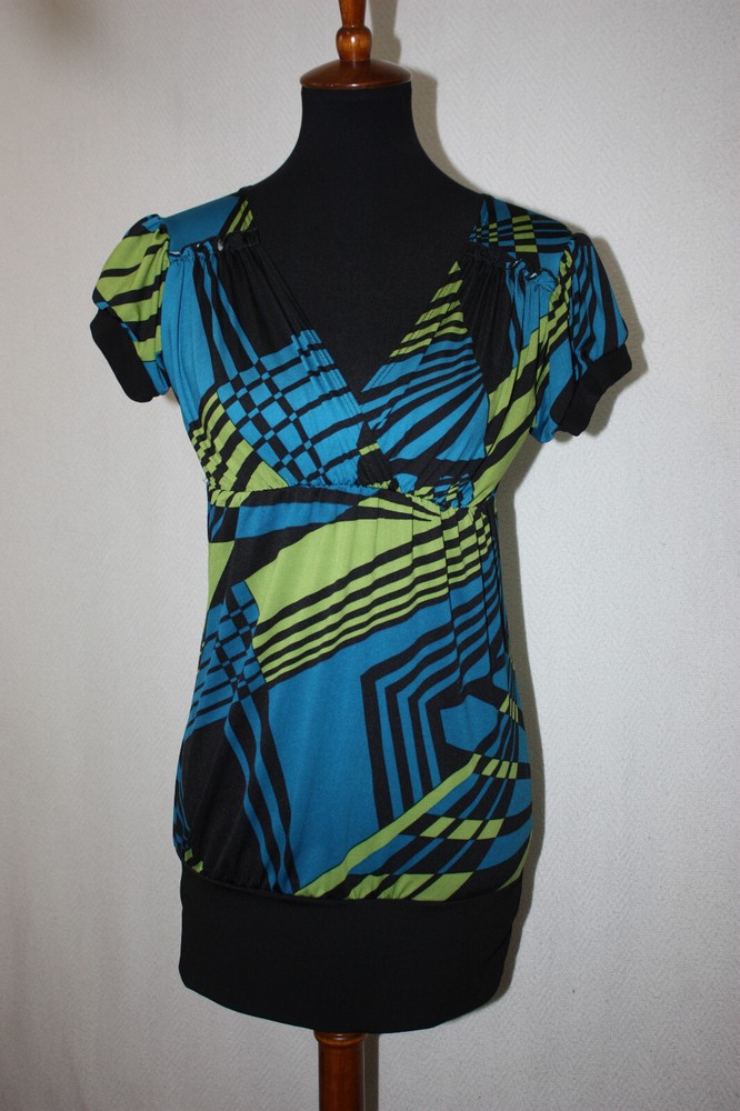 French Atmosphere SZ M Blue Green Mod Print Faux Wrap Short Sleeve Top USA Made