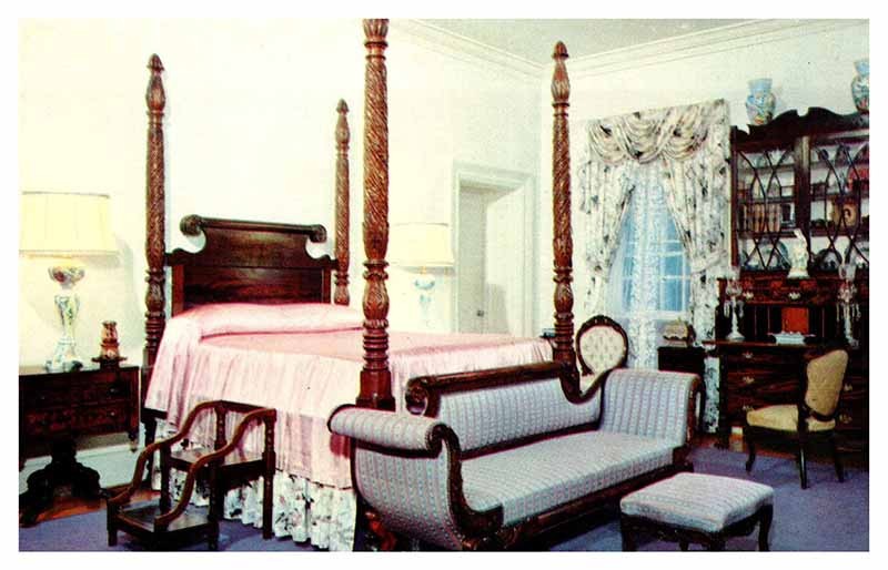 Postcard HOUSE SCENE Mobile Alabama AL m/09 AT1708