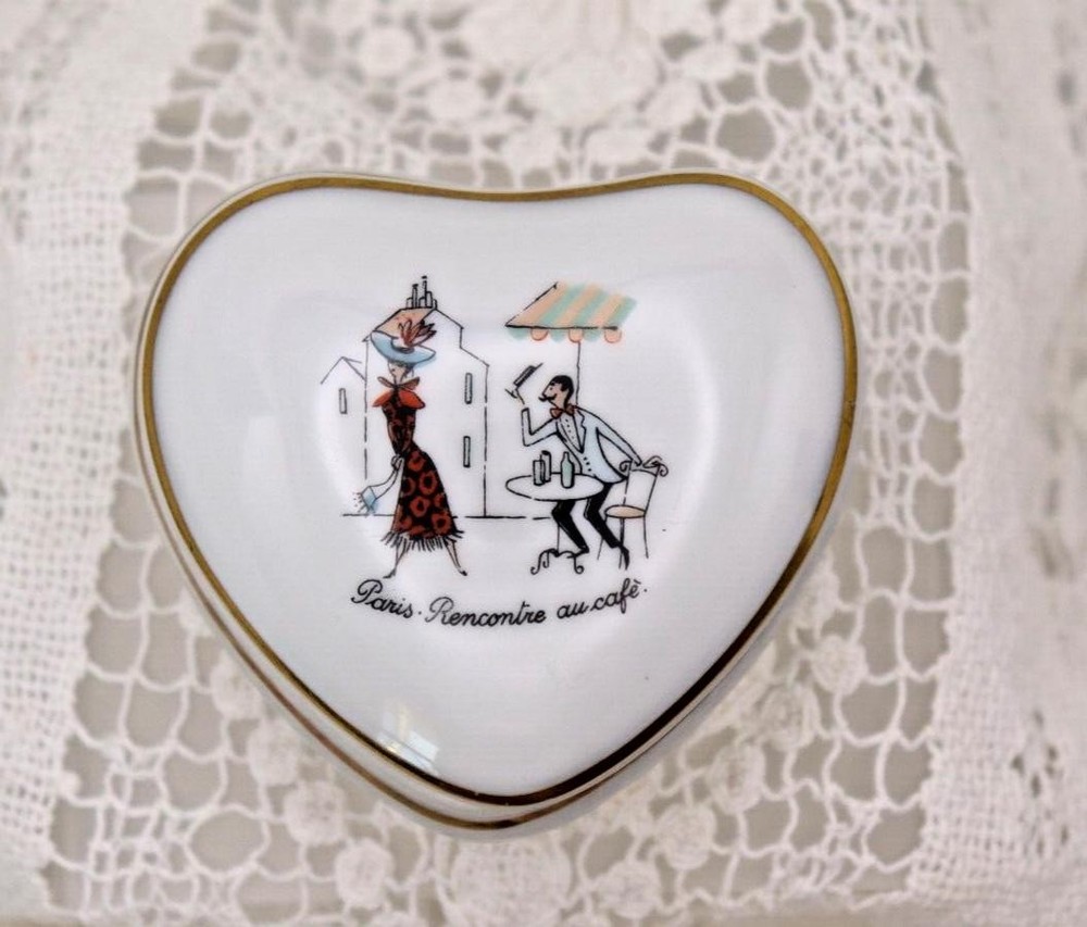 Limoges France Heart Trinket Box Paris Rencontre Au Café | Hand Painted