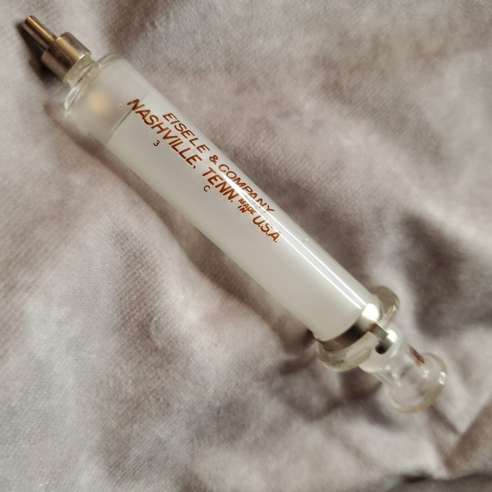 Antique EISELE & COMPANY Est. 1920's  Glass Syringe 10 cc