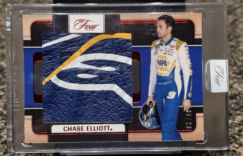 2025 Panini Turn 4 Racing -Chase Elliott Jumbo Shoes Alpine Red 06/10