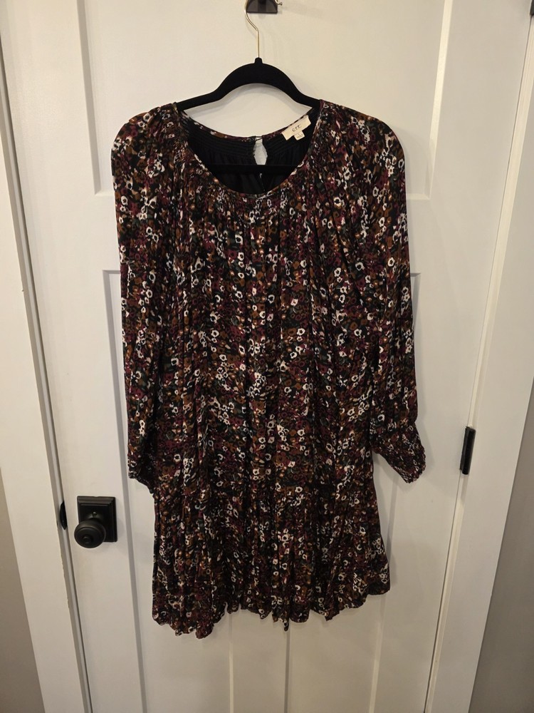 OTT Women's Size Large Black Floral Long Sleeve Knee Length Dress