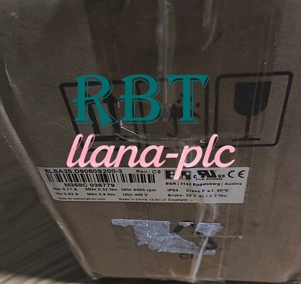 B&R 8LSA25.D9060S200-3 Servo motor brand new