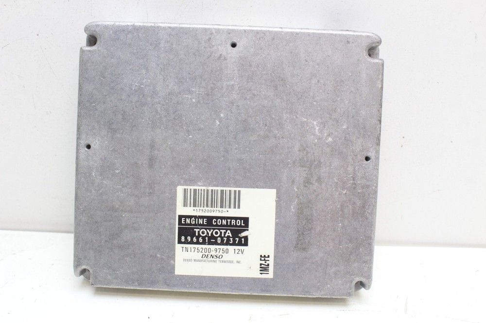 02-03 Toyota Avalon Engine Control Computer Module Unit ECM ECU OEM 89661-07371